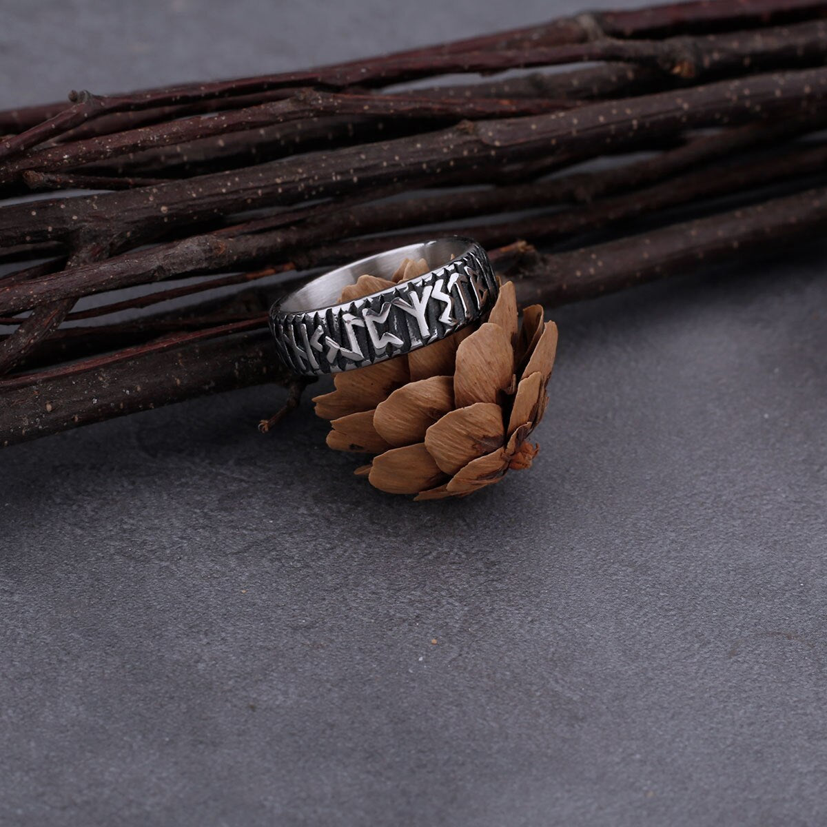 Bague de Viking Alphabet le Futhark | Valhalla